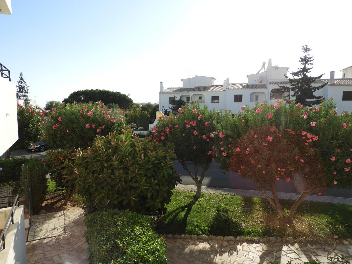 Alporchinhos Beach Garden Appartement Porches  Buitenkant foto